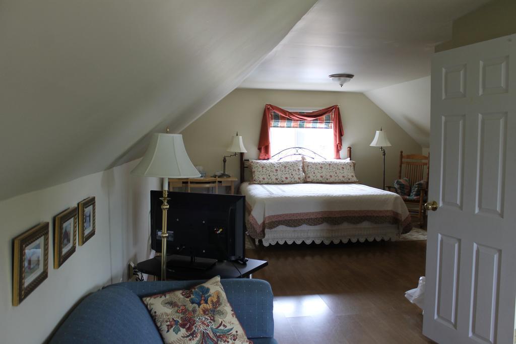 Mackenzie House B&B By Elevate Rooms Port Hawkesbury Szoba fotó
