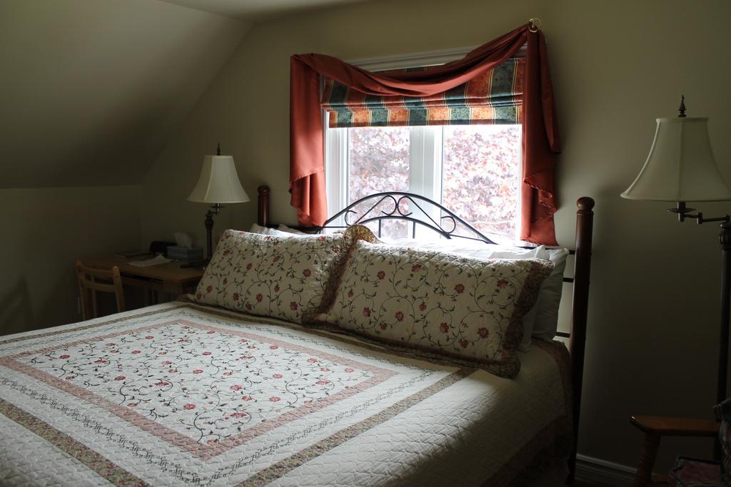 Mackenzie House B&B By Elevate Rooms Port Hawkesbury Szoba fotó