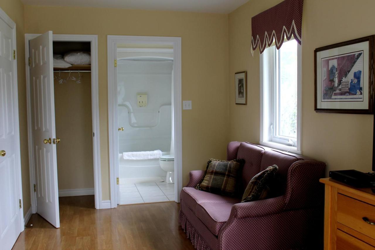 Mackenzie House B&B By Elevate Rooms Port Hawkesbury Kültér fotó